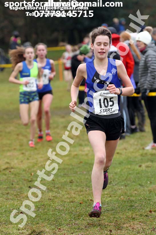 Girls under-15s Northern Cross Country Champs., Camp Hill Estate, Kirklington.  Photo: David T. Hewitson/Sports for All Pics